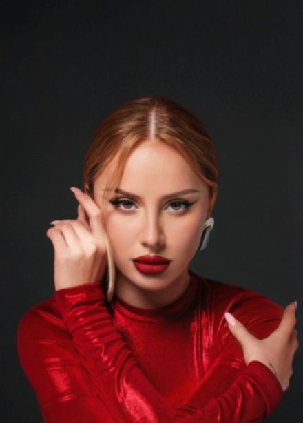 Anna Asti
